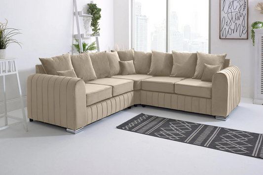 Lilly Corner Scatterback Sofa – Relaxed Comfort with Modern Style